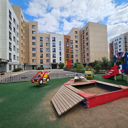 Ernaz Plus Apartments-Expo-Boulevard-6 Астана Экстерьер фото