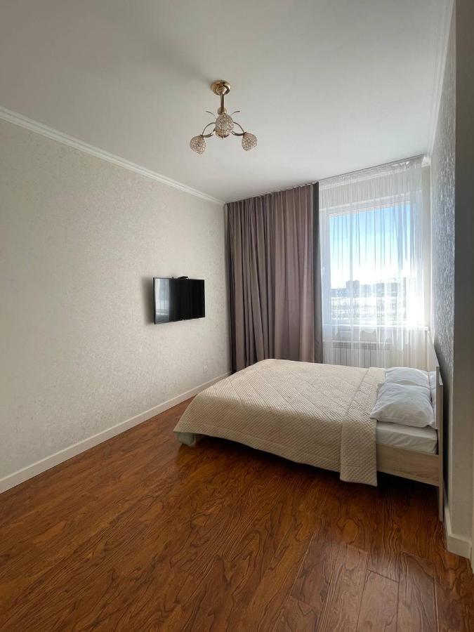 Ernaz Plus Apartments-Expo-Boulevard-6 Астана Экстерьер фото